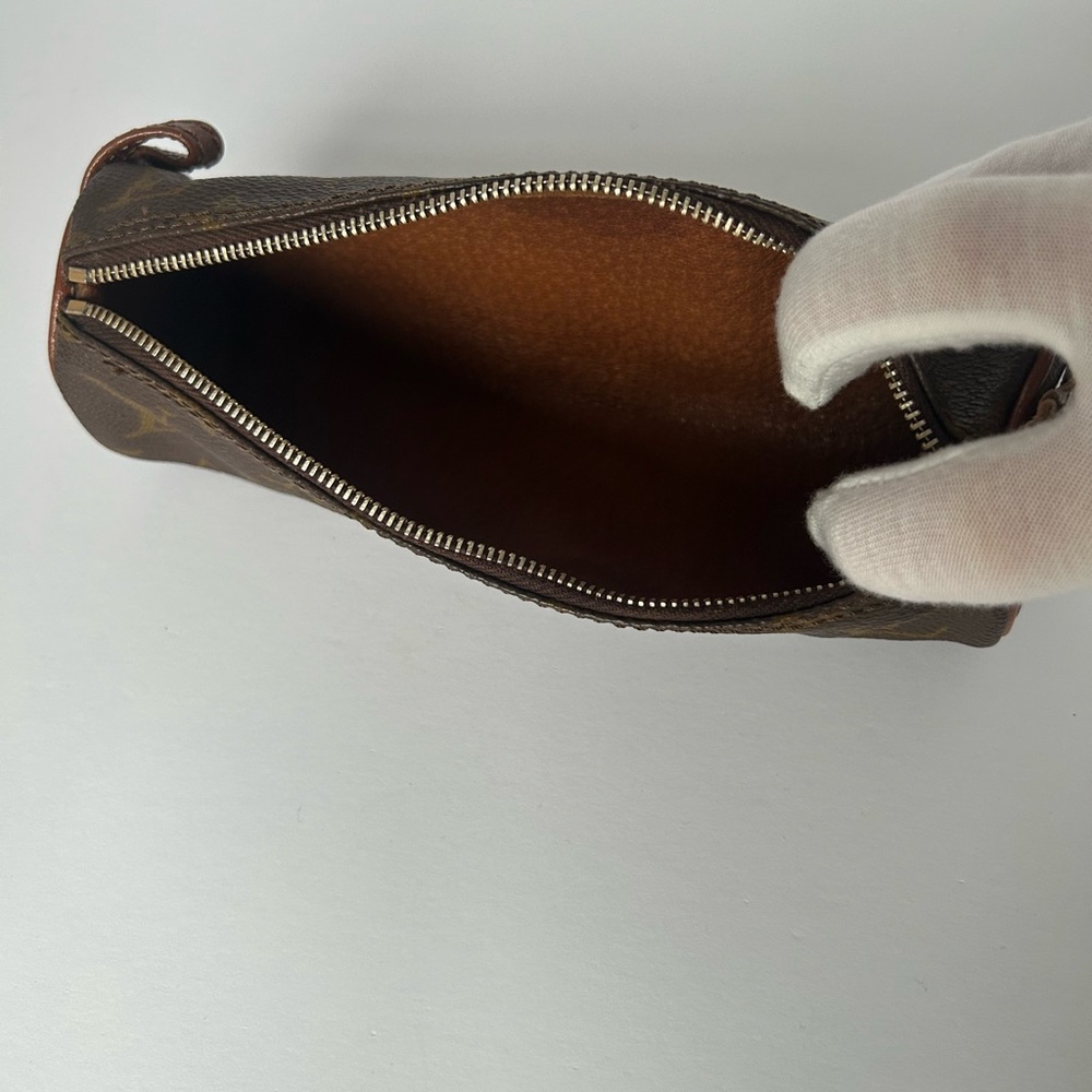 Authentic Louis Vuitton Pouch - Picture 7 of 11